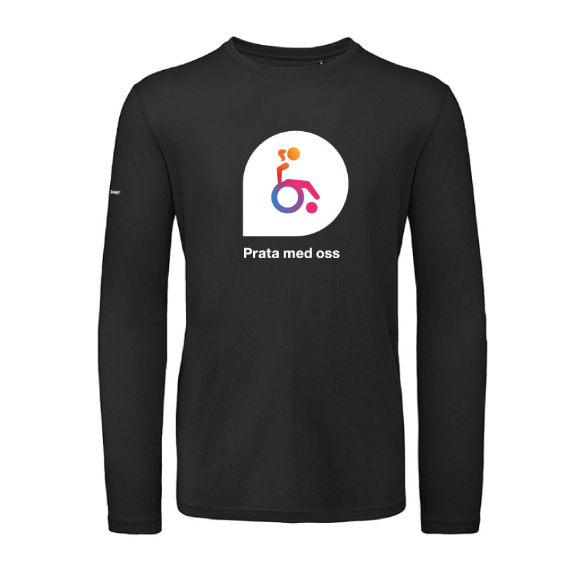 Långärmad, svart t-shirt med färgglatt tryck av en stiliserad kvinna i rullstol inuti en pratbubbla, under den budskapet 